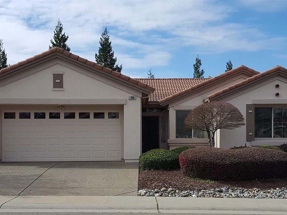 2nd image of 1990 Laurelhurst Ln