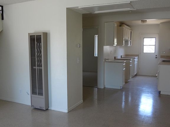 5th image of 239 S Olive St APT D
