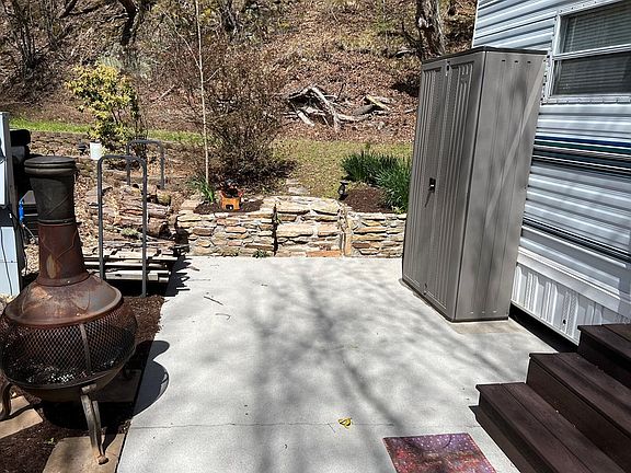 5th image of 4229 E Parkway Lot 385