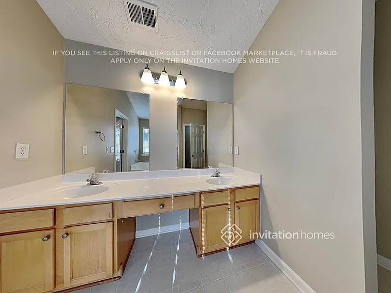 835 Roxfield Ct — Photo 20