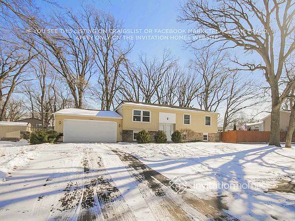 4th image of 7939 Edgewood Ct