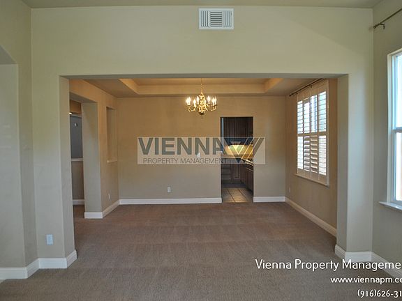 5th image of 6209 Goldeneye Ct