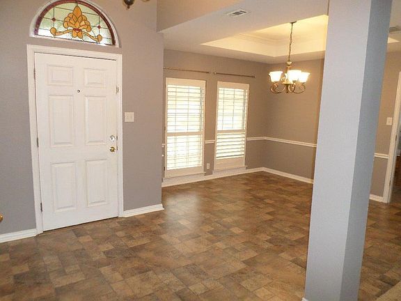 4th image of 7316 Somerset Ln