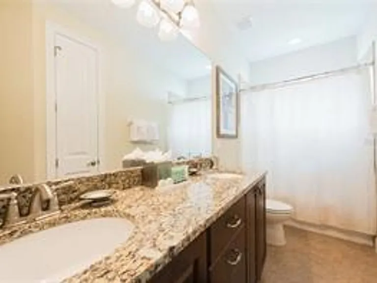 241 Lasso Dr — Photo 21