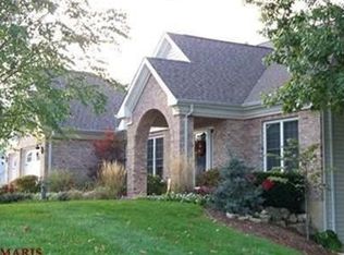 707 Windy Ridge Dr, Washington, MO 63090