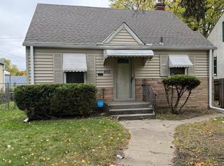 3650 Queen Ave N, Minneapolis, MN 55412