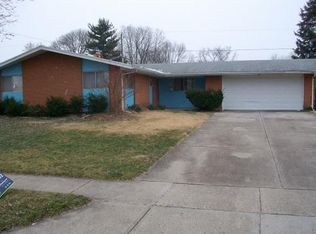 1038 Cottage Court Dr, Fairborn, OH 45324