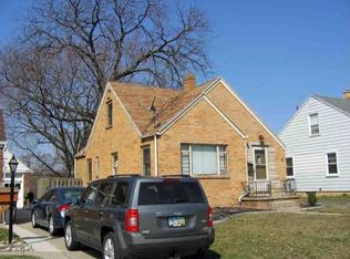 570 Sylvandale Ave, Oregon, OH 43616