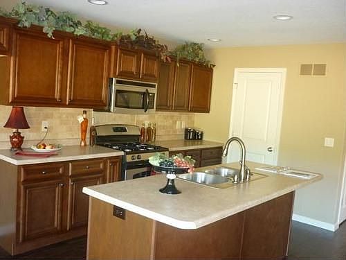 3rd image of 10015 N Brompton Ct