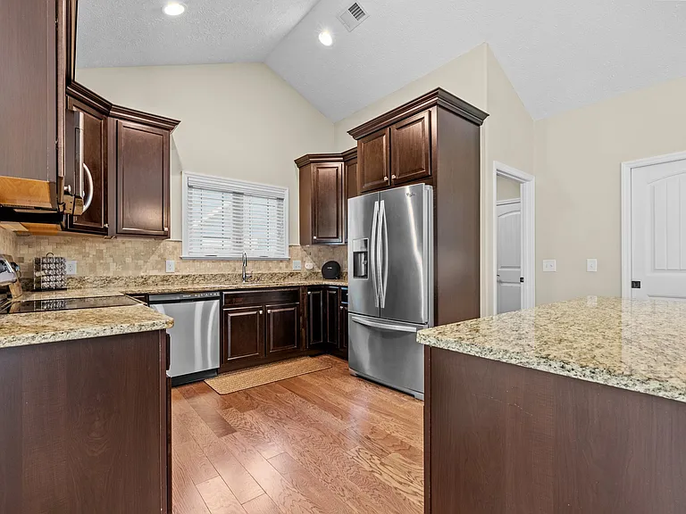 4 Kemper Woods Ct — Photo 26
