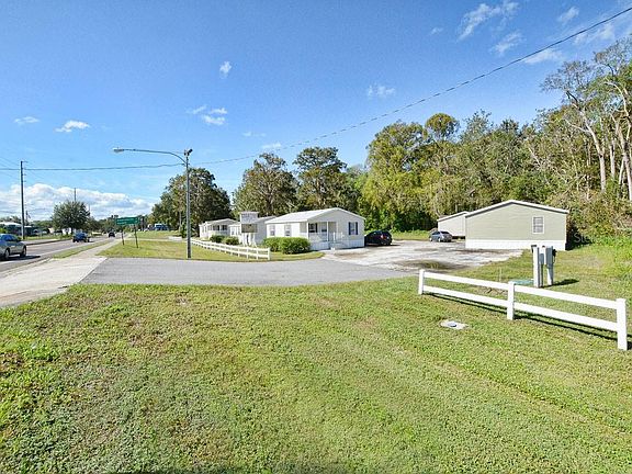 3rd image of 575 N Duncan Dr