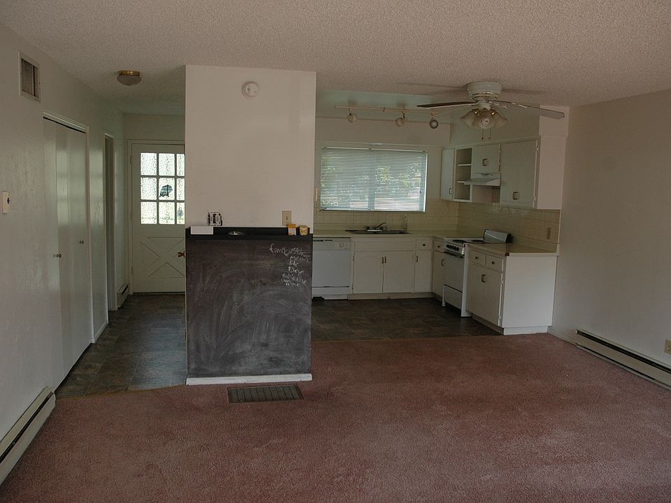 2nd image of 186 Smithridge Park