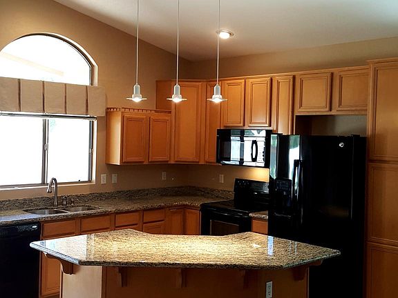 2nd image of 17797 N 81st Way
