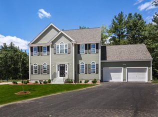 3 Pond View Cir, Shirley, MA 01464