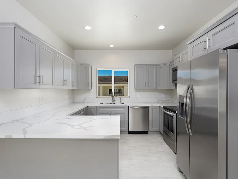 2860 Jamaica Blvd S #C-101 — Photo 8