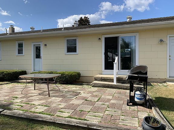 3rd image of 1840 3rd Ave