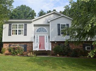 215 Page Farm Rd, Mount Airy, NC 27030