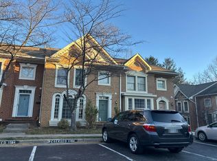 3902 Kathryn Jean Ct, Fairfax, VA 22033
