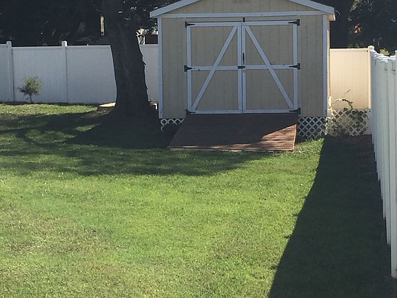 4th image of 2847 Scenic Lake Cir