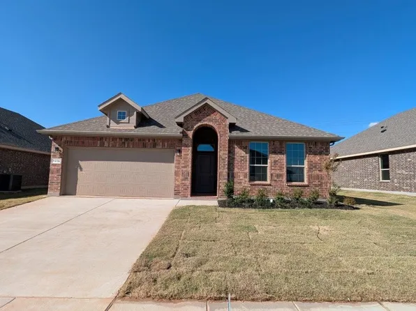 1316 Bristol Way, Granbury, TX 76048