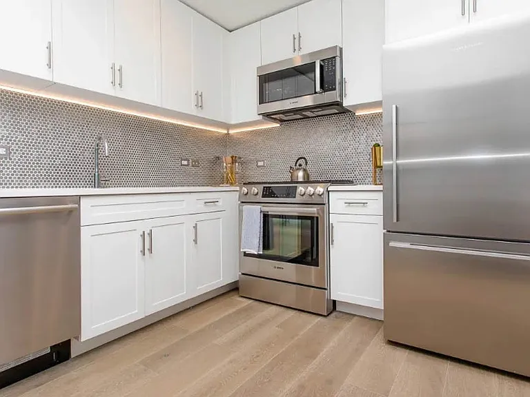 237 Duffield St #20E — Photo 3
