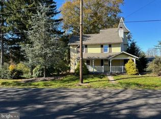 2130 Trumbauersville Rd, Quakertown, PA 18951