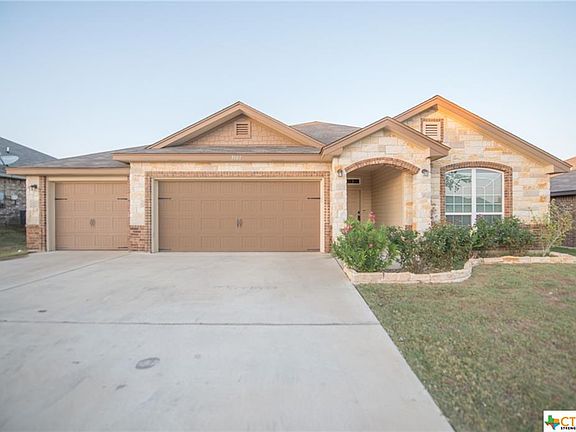 2nd image of 3101 Briscoe Dr