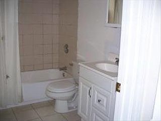 2nd image of 4855 N Avers Ave APT G