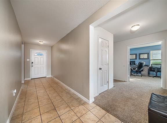 4th image of 431 Welcome St