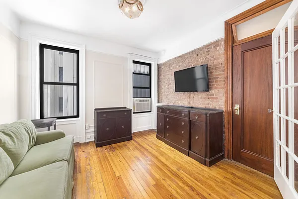 Sold by Compass | media 14