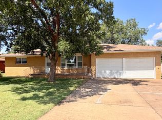 1416 Claremont Ter, Clovis, NM 88101
