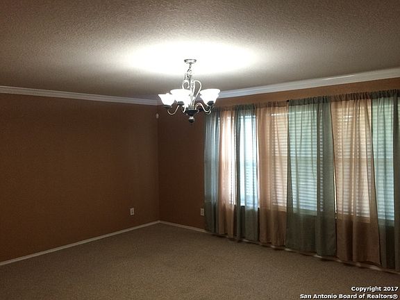 4th image of 10315 Oakwood Crst