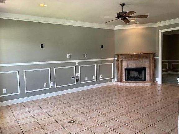 4th image of 3721 Stefano St