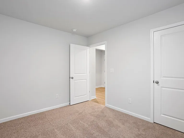 111 Cassidy Ln — Photo 11