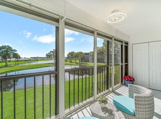 7146 Huntington Ln APT 203, Delray Beach, FL 33446