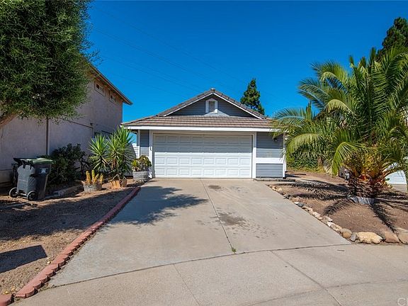 2nd image of 625 W Vista Cir