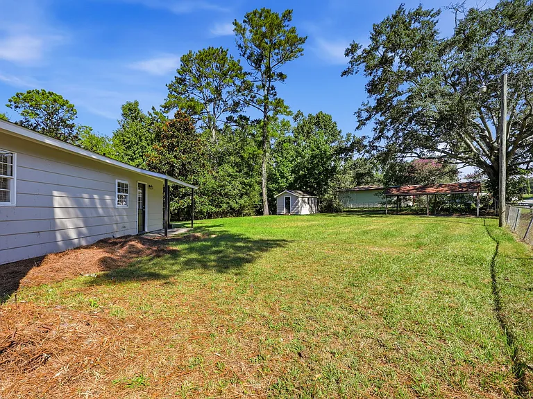2 Mississippi Dr — Photo 19