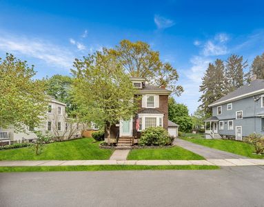 98 Haseltine St, Haverhill, MA, 01835