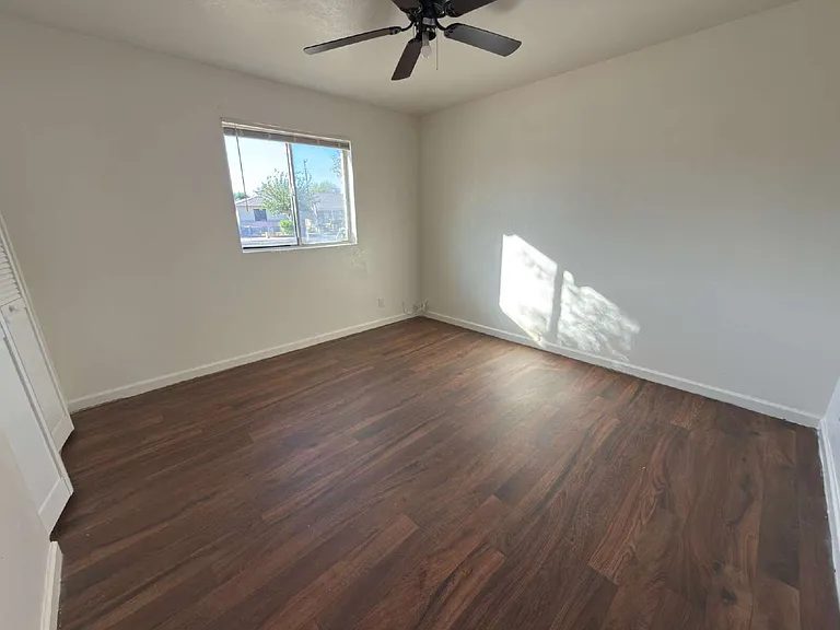 3627 W Northview Ave — Photo 17