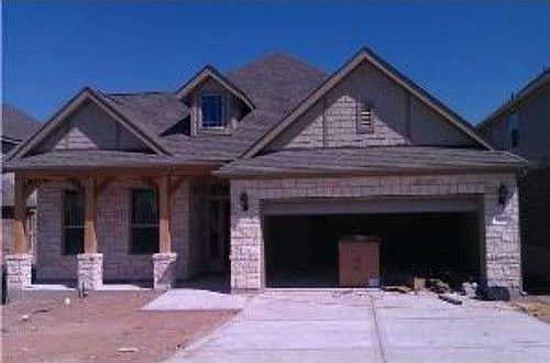 1st image of 502 Walsh Hill Trl