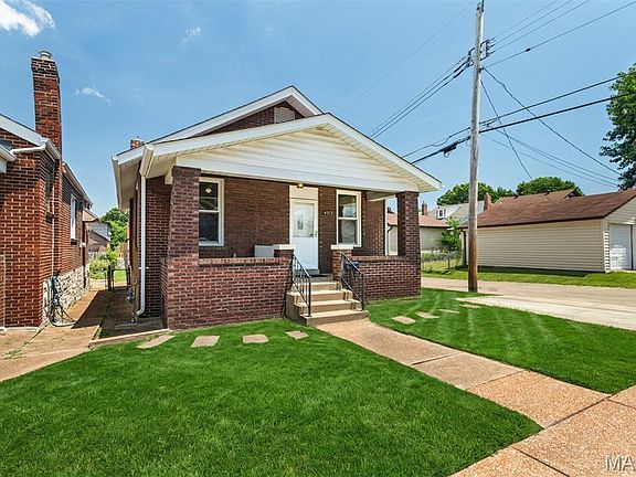 3rd image of 4317 Tyrolean Ave