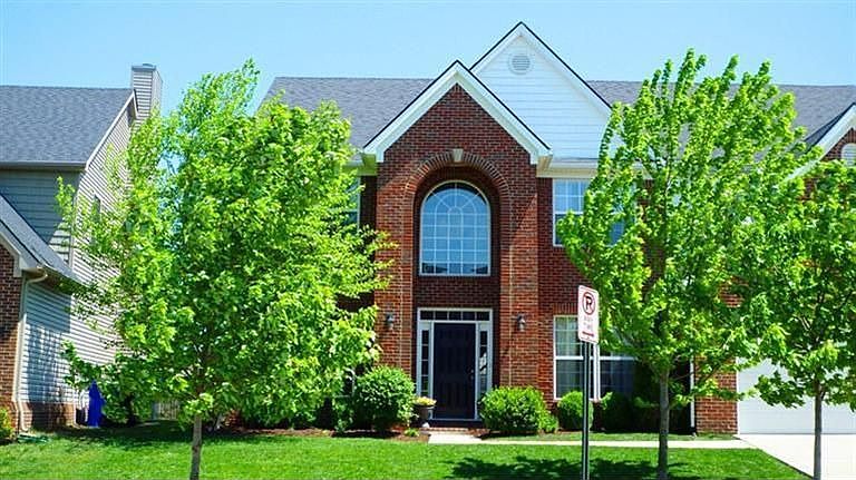 1st image of 688 Maidencane Dr