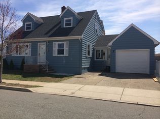 66 Elizabeth Pl, Totowa, NJ
