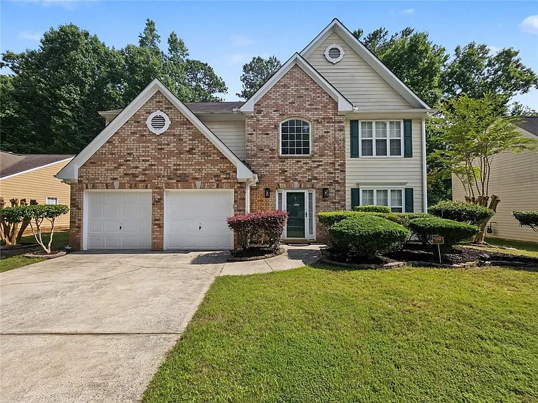 1809 Wellborn Way SW — Photo 1