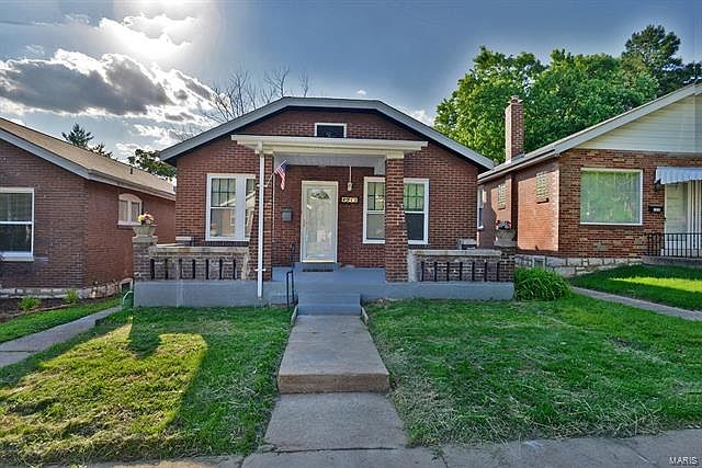 1st image of 4311 Dewey Ave