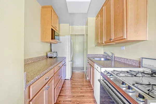 Sold by Douglas Elliman | media 8