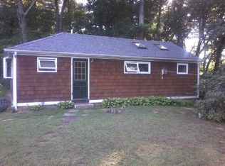 82 Coolridge Ave, Greenville, RI 02828