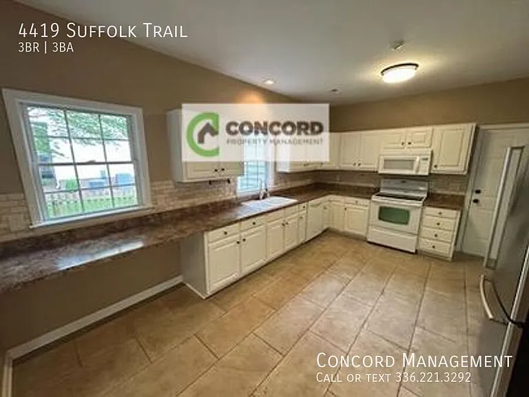 4419 Suffolk Trl — Photo 8