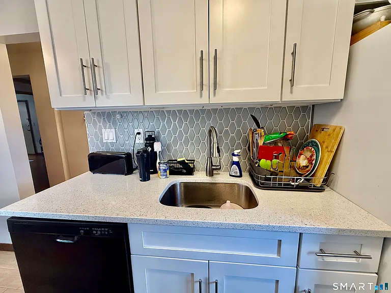 231 Seaton Rd #2 — Photo 11