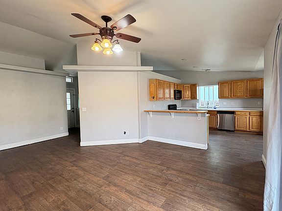 5th image of 745 Monte Vista Way